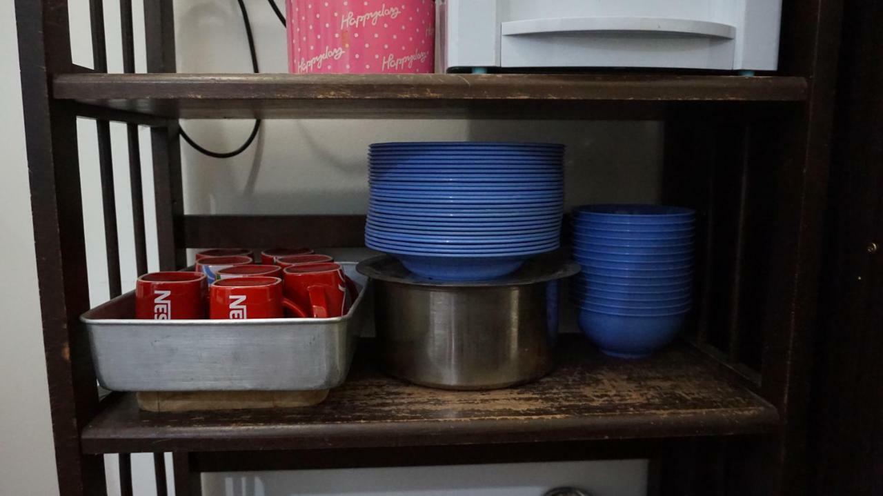 Jiaxin Hostel Ulu Tiram Buitenkant foto